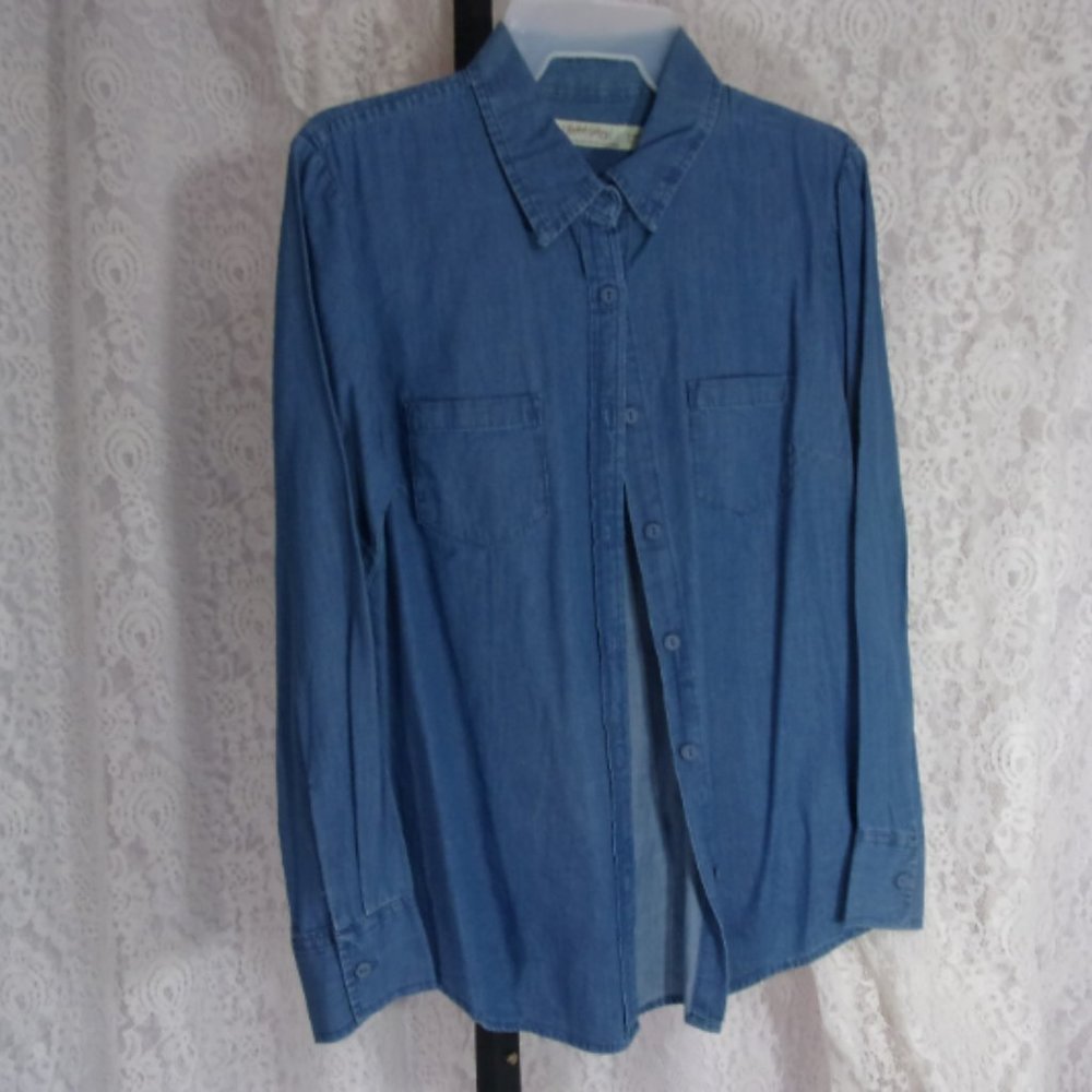 Faded Glory Denim Blue Chambray Classic Shirt Size Small